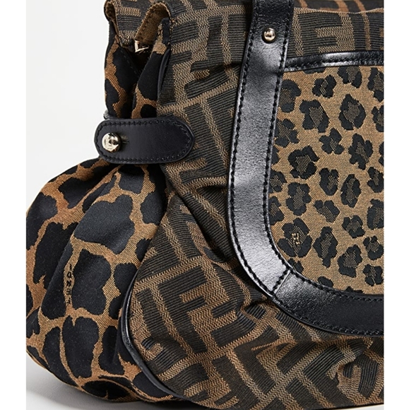 Fendi Zucca Leopard shoulder bag - Picture 5 of 12